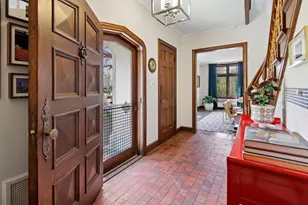 1018 Eastwood Rd, Glencoe, IL 60022 - Photo 3