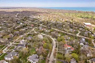 1018 Eastwood Rd, Glencoe, IL 60022 - Photo 55