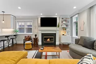 3422 N Bosworth Ave, Chicago, IL 60657 - Photo 9