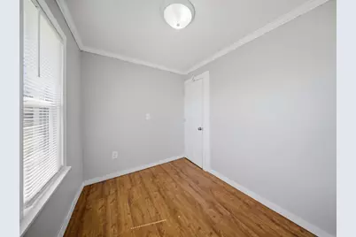 809 W Park Avenue, Aurora, IL 60506 - Photo 13