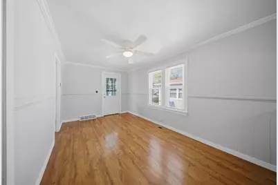 809 W Park Avenue, Aurora, IL 60506 - Photo 5