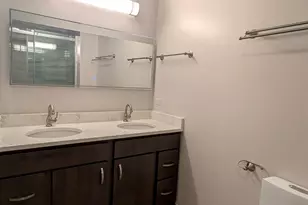 723 River Walk Dr, Wheeling, IL 60090 - Photo 15