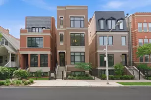 3250 N Racine Ave, Chicago, IL 60657 - Photo 1