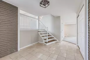 9804 N Lauren Ln, Niles, IL 60714 - Photo 3