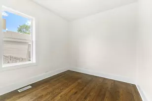 15818 Willard Ave, Harvey, IL 60426 - Photo 13