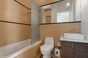 2408 W Rice St, Chicago, IL 60622 - Photo 19