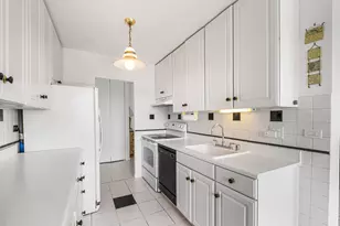 7061 N Kedzie Ave, Chicago, IL 60645 - Photo 7