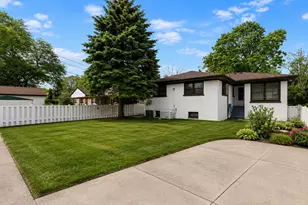 9539 Lorel Ave, Skokie, IL 60077 - Photo 29