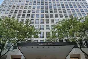 260 E Chestnut St, Chicago, IL 60611 - Photo 5