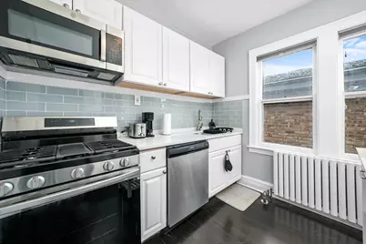 6029 N Austin Avenue, Chicago, IL 60646 - Photo 9