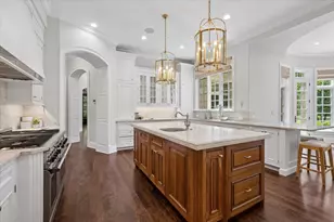 1380 Westmoor Trl, Winnetka, IL 60093 - Photo 19