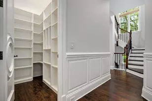1380 Westmoor Trl, Winnetka, IL 60093 - Photo 25
