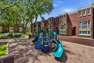 2733 S Michigan Ave, Chicago, IL 60616 - Photo 29