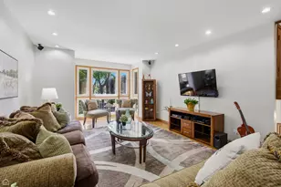 2733 S Michigan Ave, Chicago, IL 60616 - Photo 5