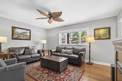 223 W Wilson Street, Palatine, IL 60067 - Photo 5