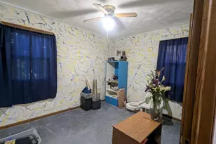 521 12th St, Erie, IL 61250 - Photo 7