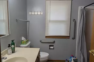 521 12th St, Erie, IL 61250 - Photo 5