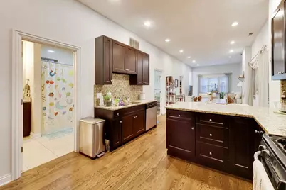 2441 W Augusta Boulevard, Chicago, IL 60622 - Photo 21