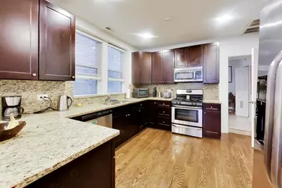 2441 W Augusta Boulevard, Chicago, IL 60622 - Photo 11