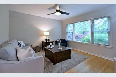 6524 N Oshkosh Avenue, Chicago, IL 60631 - Photo 5