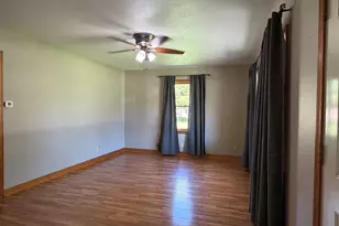 263 N Park Rd, Herscher, IL 60941 - Photo 7