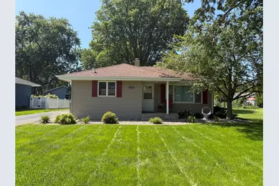 263 N Park Road, Herscher, IL 60941 - Photo 3