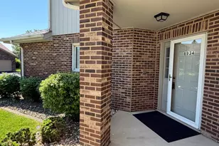 8934 Dublin St, Orland Park, IL 60462 - Photo 3
