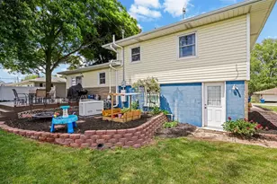 604 3rd St, Sherrard, IL 61281 - Photo 29
