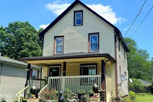 223 N Sumner Ave, Aurora, IL 60505 - Photo 7