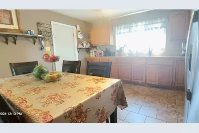 223 N Sumner Avenue, Aurora, IL 60505 - Photo 11