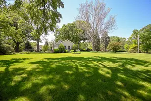 325 Lambert Rd, Glen Ellyn, IL 60137 - Photo 25