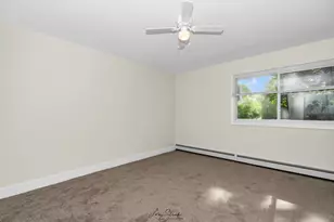 902 3rd St, McHenry, IL 60050 - Photo 9
