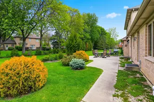 406 Woodview Dr, Prospect Heights, IL 60070 - Photo 37