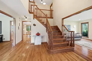 406 Woodview Dr, Prospect Heights, IL 60070 - Photo 3