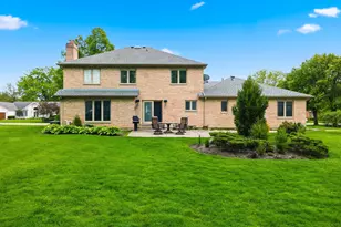 406 Woodview Dr, Prospect Heights, IL 60070 - Photo 35