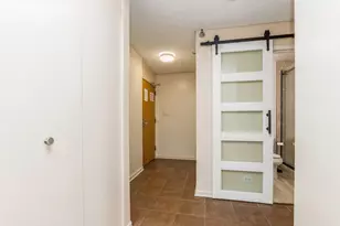 200 N Dearborn St, Chicago, IL 60601 - Photo 9