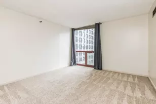 200 N Dearborn St, Chicago, IL 60601 - Photo 7