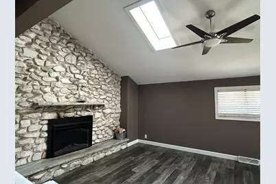 12795 Lawrence Road, Sterling, IL 61081 - Photo 15