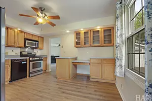 486 St Marys Pkwy, Buffalo Grove, IL 60089 - Photo 5