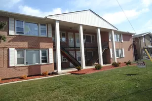 7831 Roberts Rd, Bridgeview, IL 60455 - Photo 1