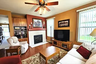 12304 Laurel Ln, Huntley, IL 60142 - Photo 11
