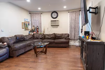 265 Slade Avenue, Elgin, IL 60120 - Photo 7