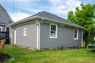 265 Slade Ave, Elgin, IL 60120 - Photo 3