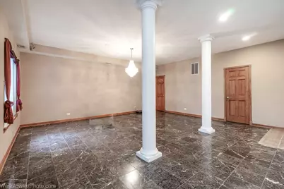 7305 W Foster Avenue, Harwood Heights, IL 60706 - Photo 9