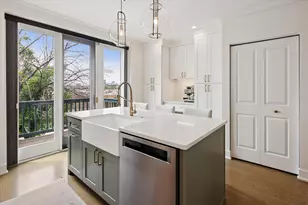 1341 S Clark St, Chicago, IL 60605 - Photo 13