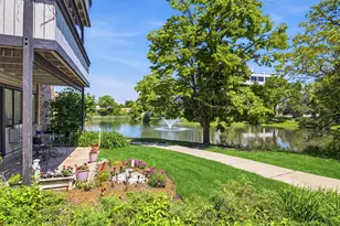 1813 Hemlock Pl, Schaumburg, IL 60173 - Photo 3