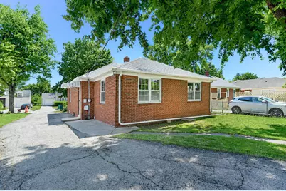 1607 Glenwood Avenue, Joliet, IL 60435 - Photo 3