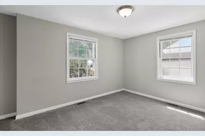 1607 Glenwood Avenue, Joliet, IL 60435 - Photo 17