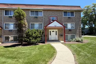 1030 W 18th St, Broadview, IL 60155 - Photo 1