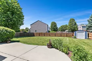 1 Marie Ct, South Elgin, IL 60177 - Photo 23